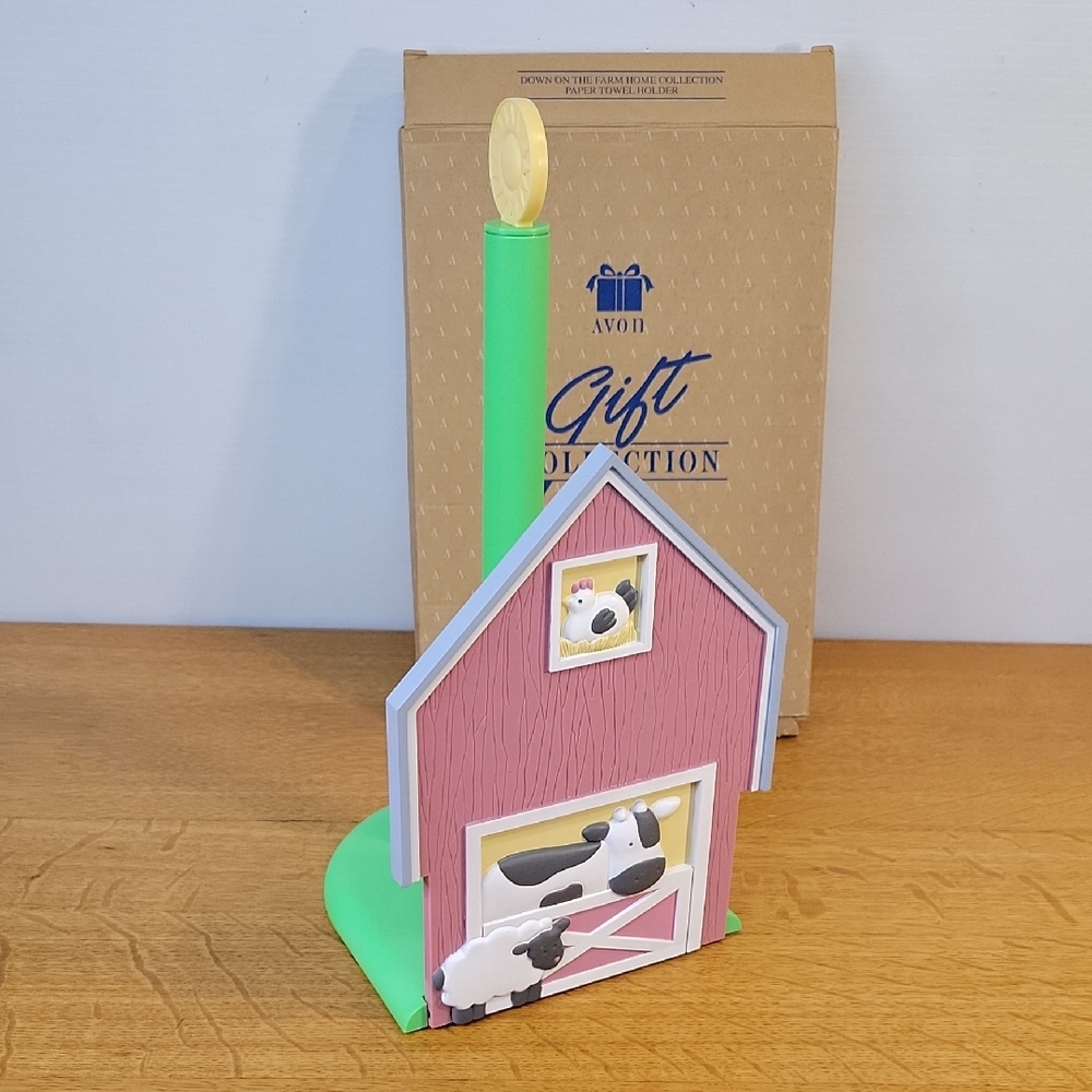 Farm Scene Towel Holder Avon Gift Collection